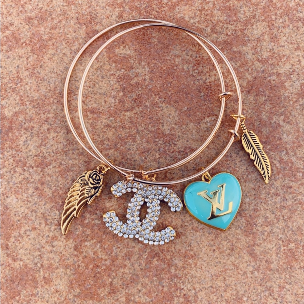 2 gold bangles